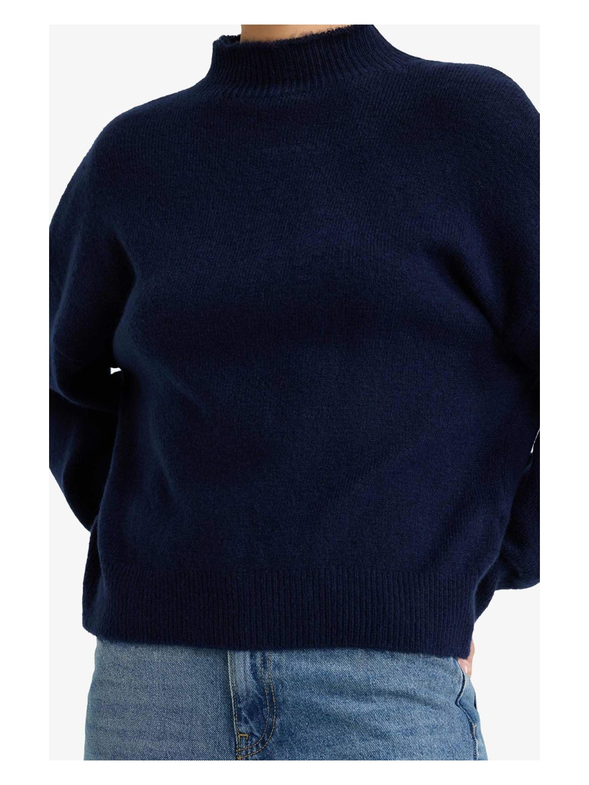 DeFacto Oversize Yarım Balıkçı Yaka Triko Kazak G6652AX25WN - Görsel 4