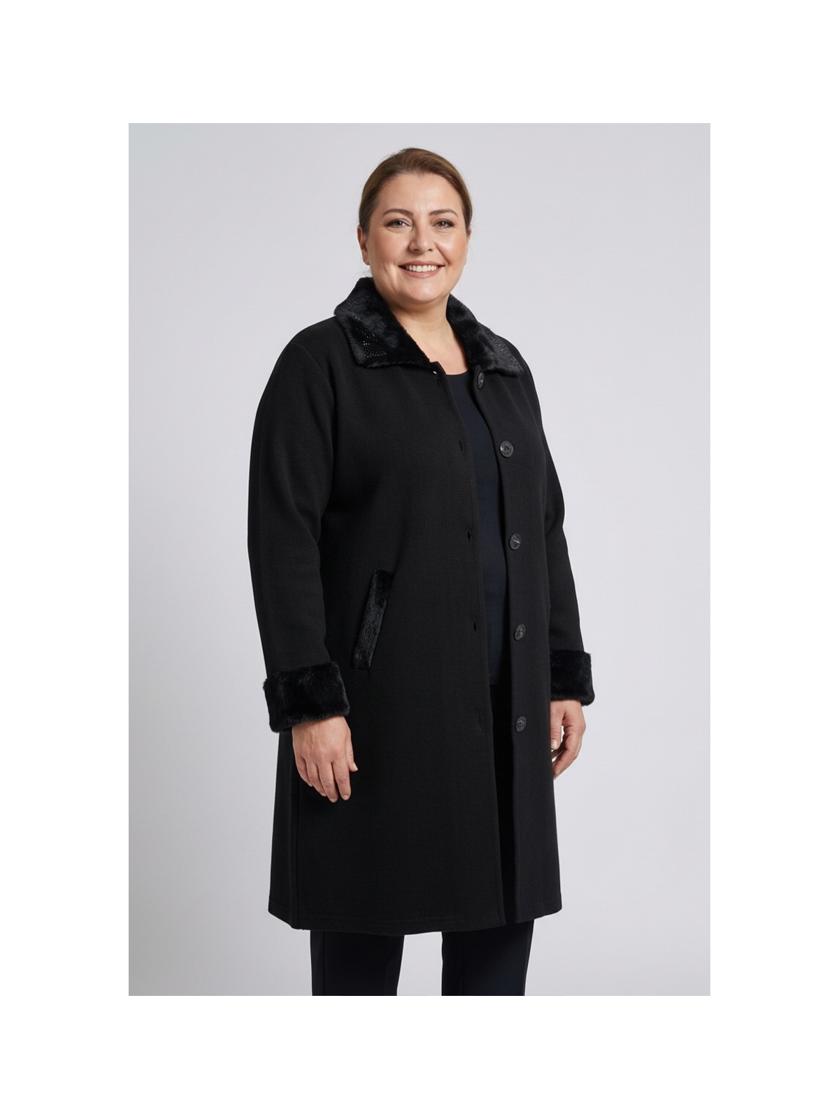 Laden Triko Kadın Kalın Çelik Örgü Kap Kürklü Battal Büyük Beden Kürklü ve Taşlı Uzun Anne Kışlık Hırka