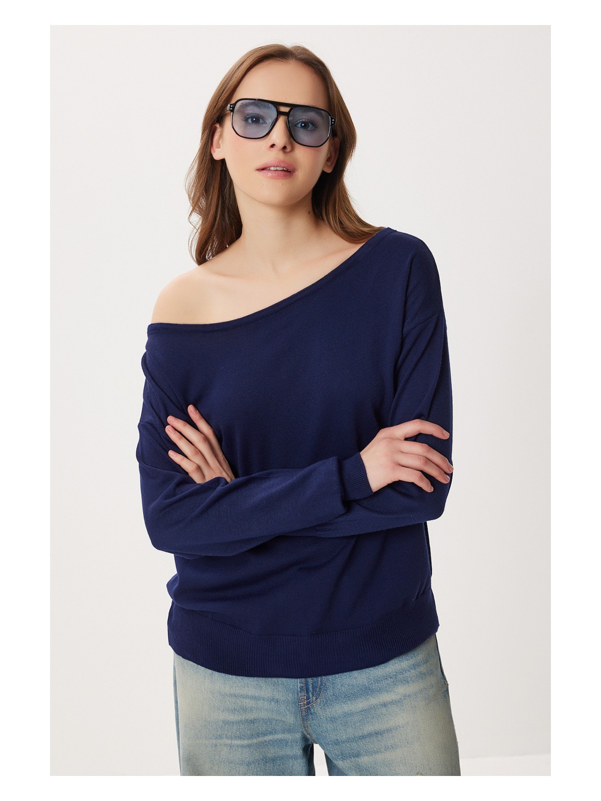 Happiness İstanbul Açık Omuzlu Triko Kazak LFN0142 Lacivert