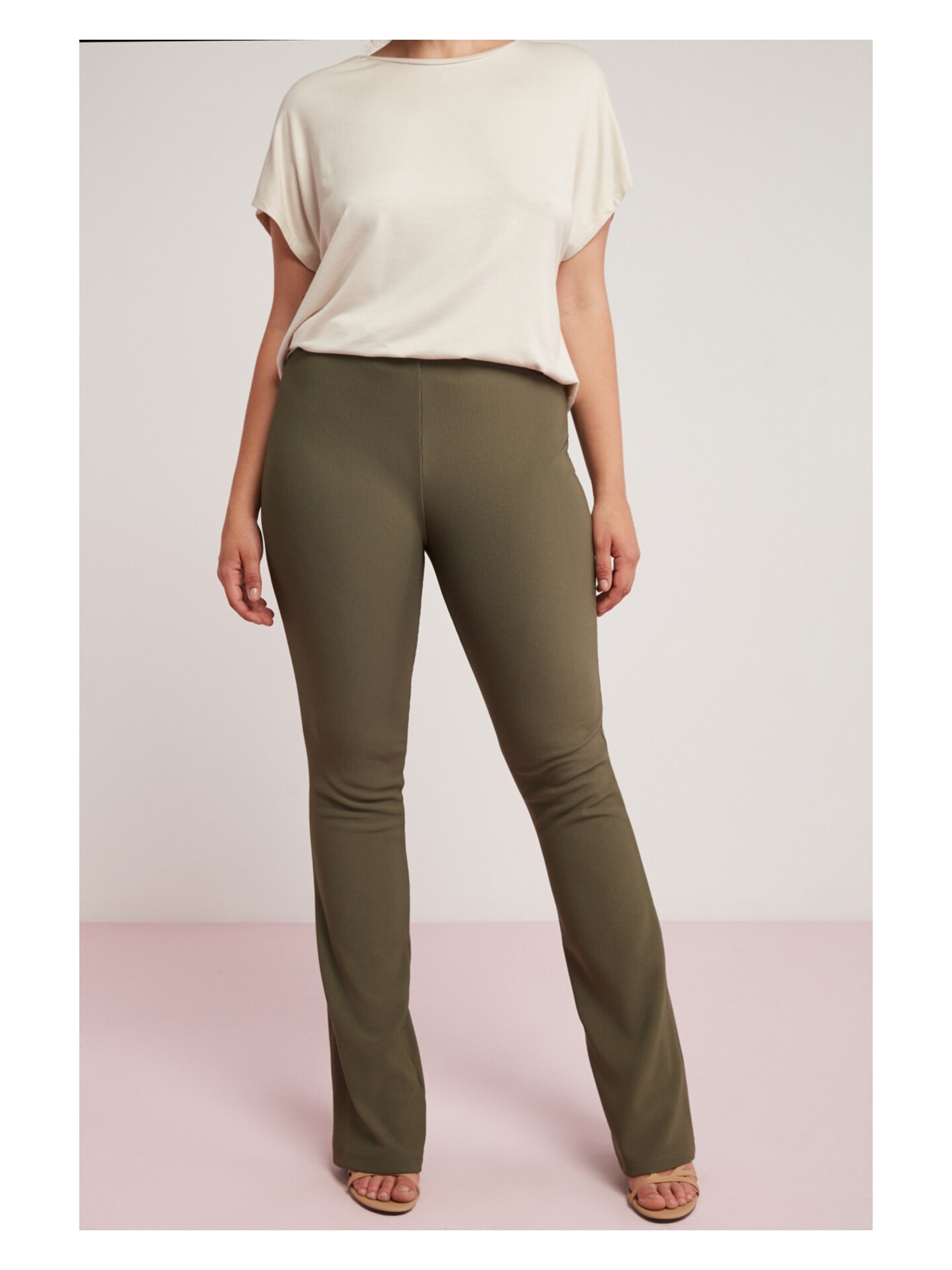 Ethiquet Larıssa Kadın Fittilli Interlok Vücudu Tamamen Saran Esnek Flare Haki Büyük Beden Pantolon