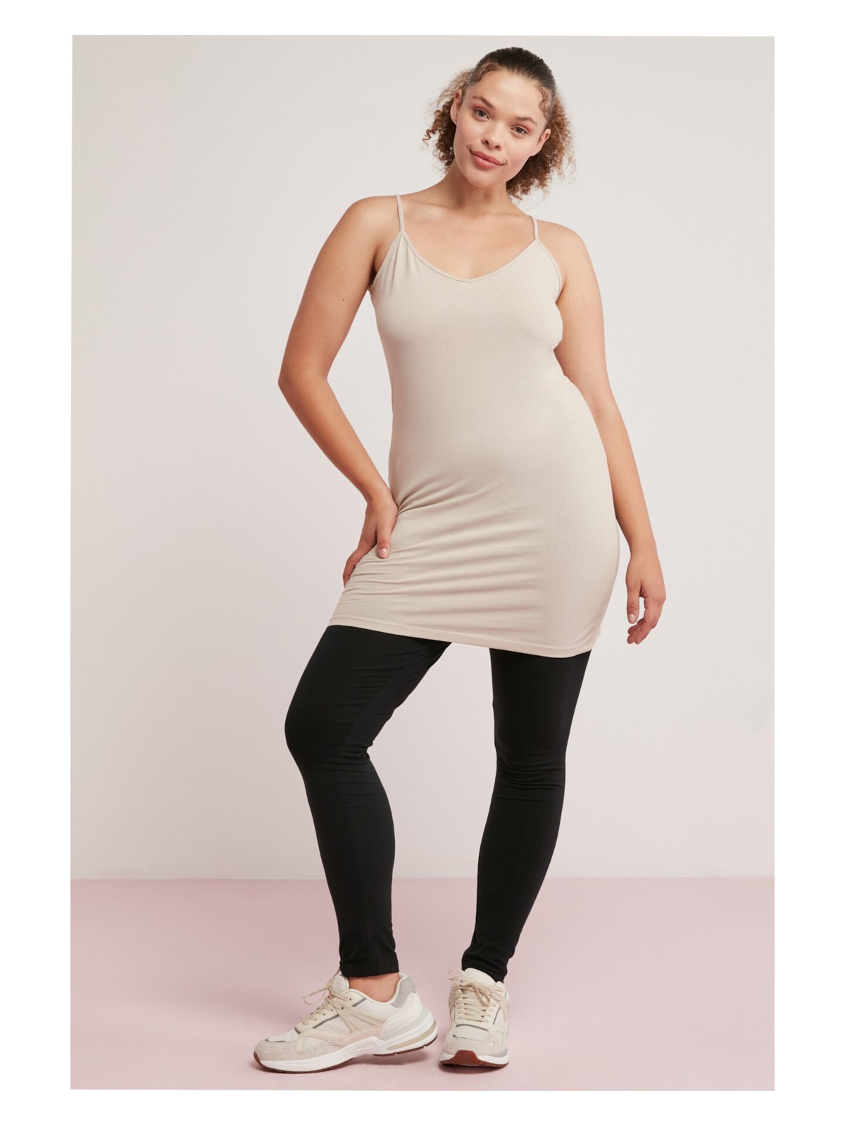 Ethiquet Sabına Kadın Pamuklu Uzun Boy Vücuda Tamamen Oturan Askılı Kolsuz Siyah Büyük Beden Body - Görsel 4