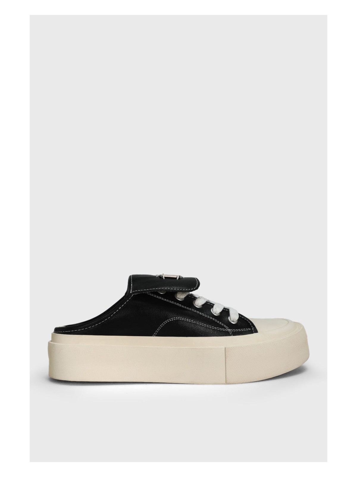 Lufian Davına Terlik Siyah