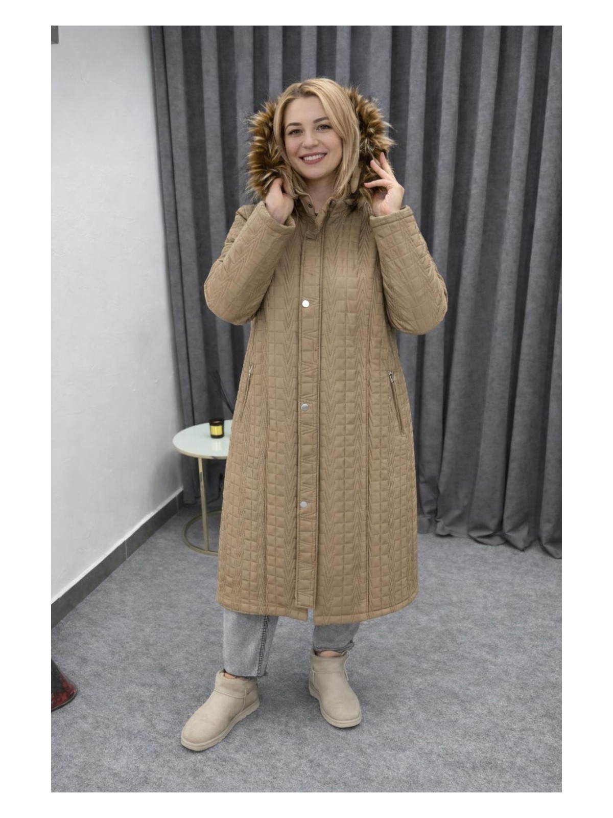 TUTveAL Collection Kadın Içi Kürklü Mont Uzun Kapitone Mont Kapüşonlu Büyük Beden Mont - SİYAH-48 - Görsel 5