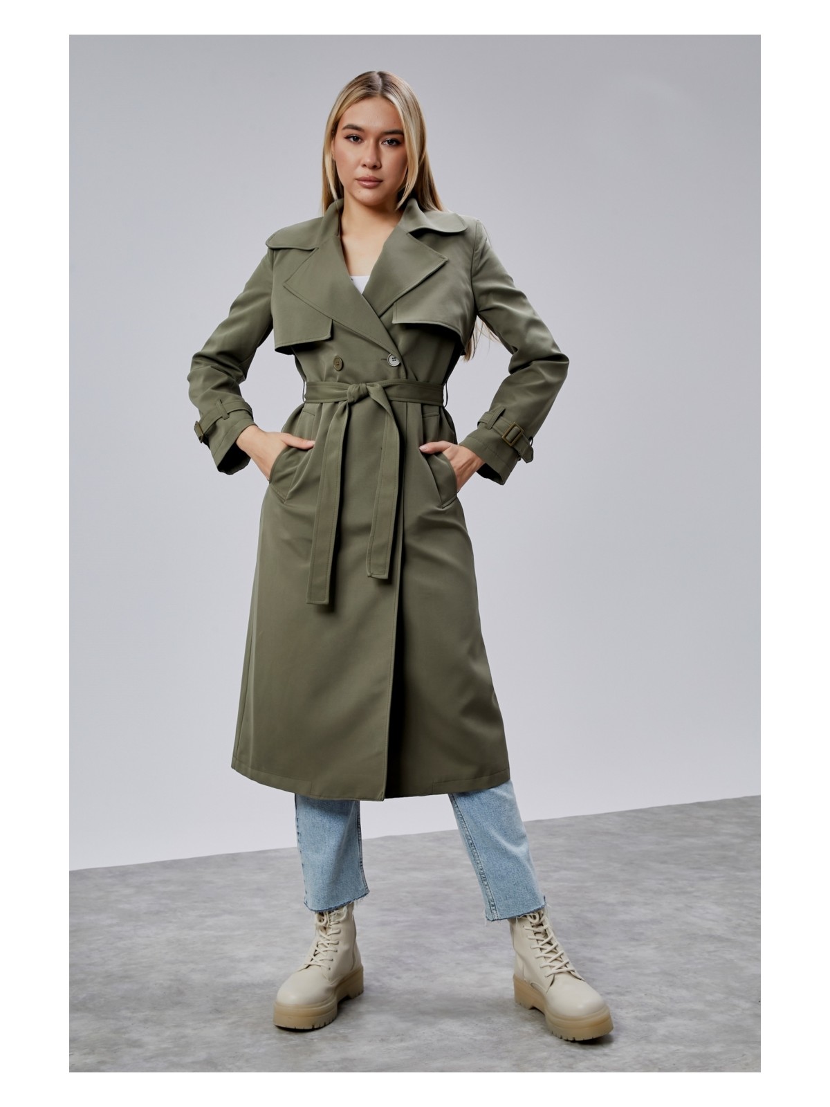 Bolivente Siyah Regular Kalıp Rüzgarlık Detaylı Trençkot 46636 - Görsel 3