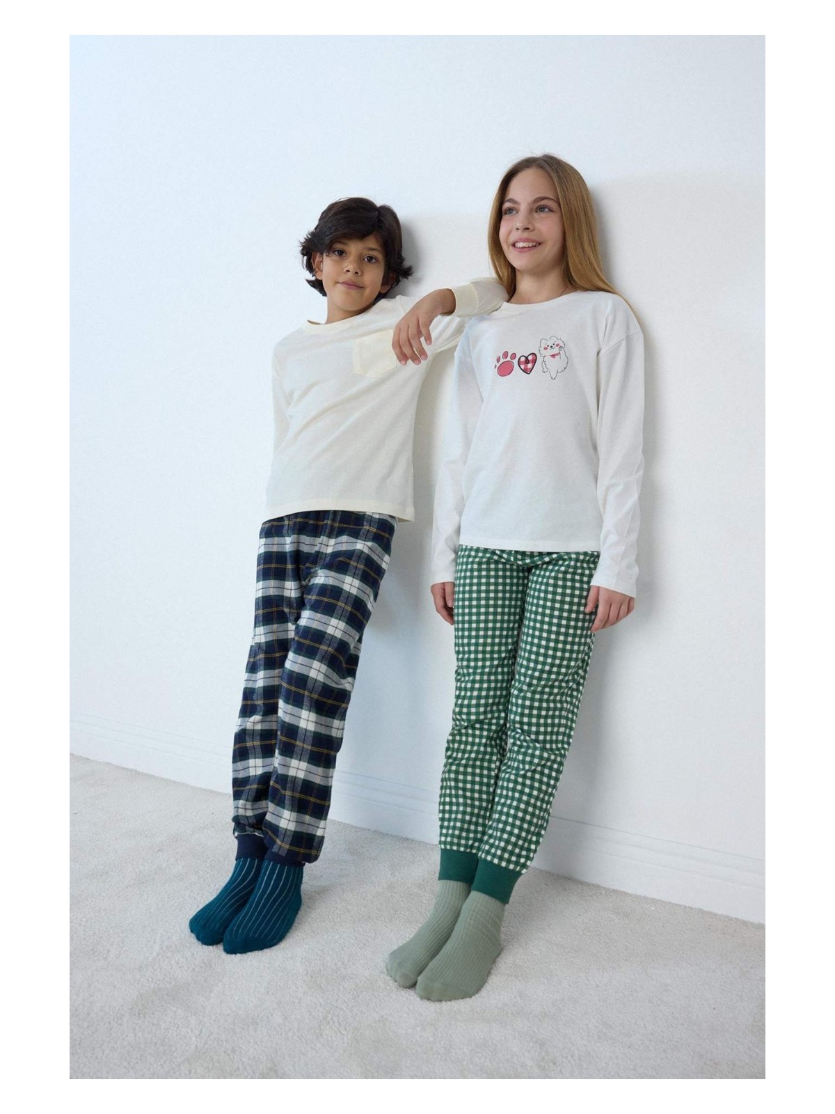 DeFacto %100 Pamuklu Desenli Beli Lastikli Pijama Takımı Kız Çocuk F1083A825AU