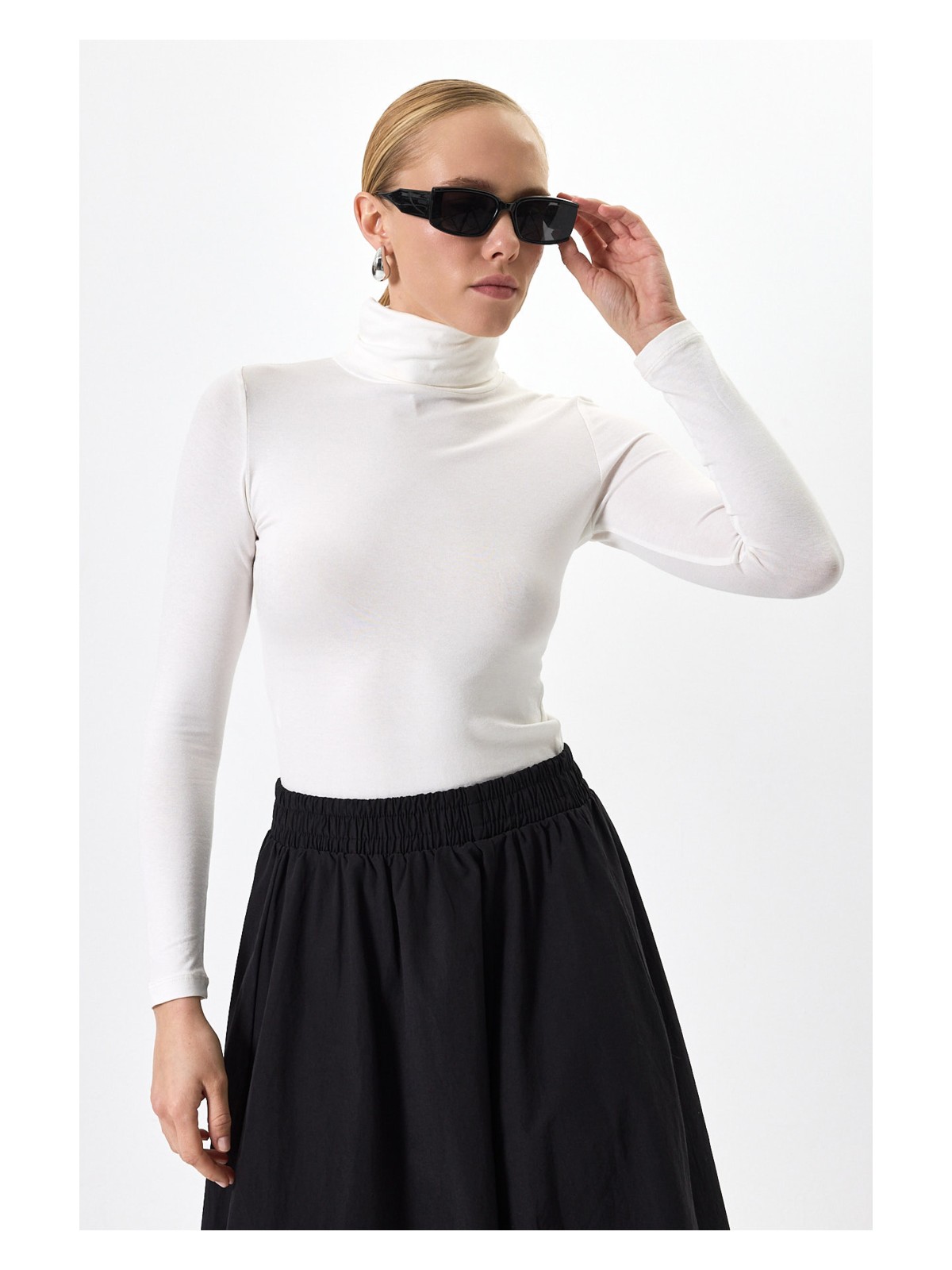 Rays Kırmızı Balıkçı Yaka Uzun Kollu Dar Kesim Bluz 2504 - Görsel 8