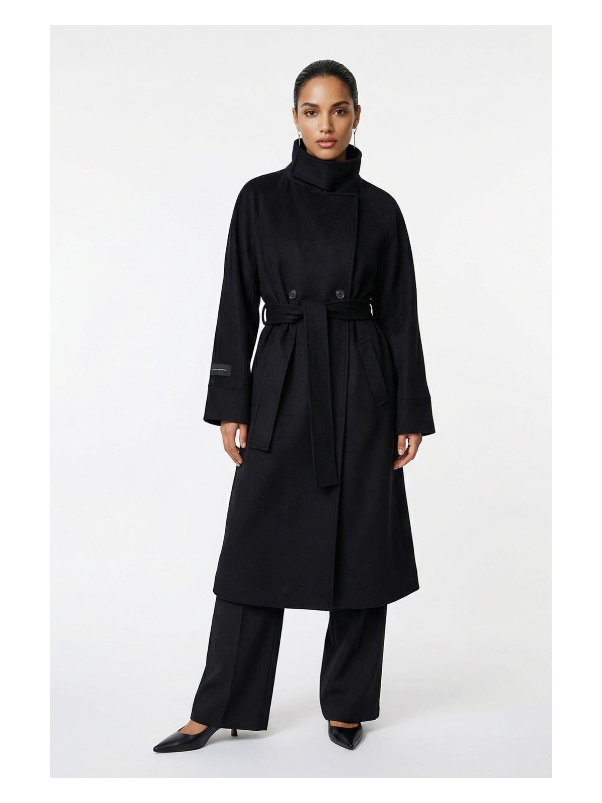 Setre Siyah Rahat Kalıp Boyundan Kemer Ve Bağlama Detaylı Uzun Kaban