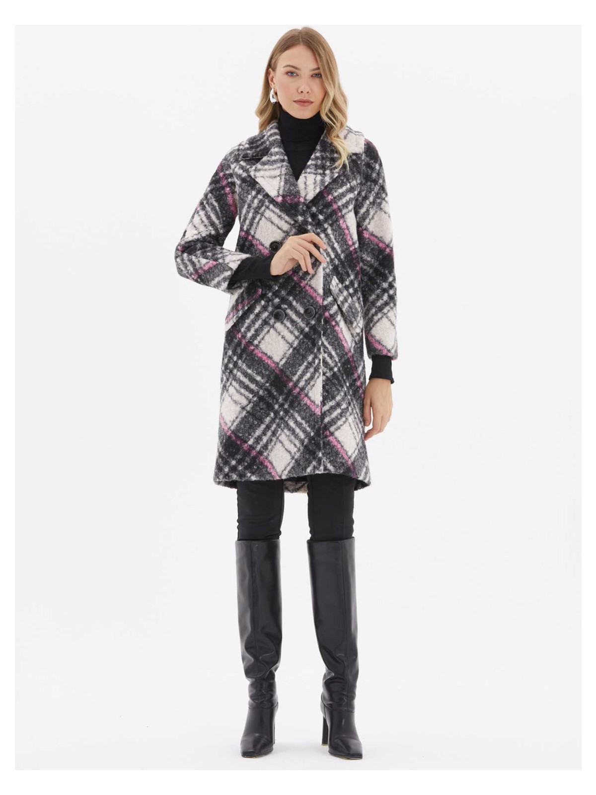 Selen Siyah Kadın Kaban 25KSL9538