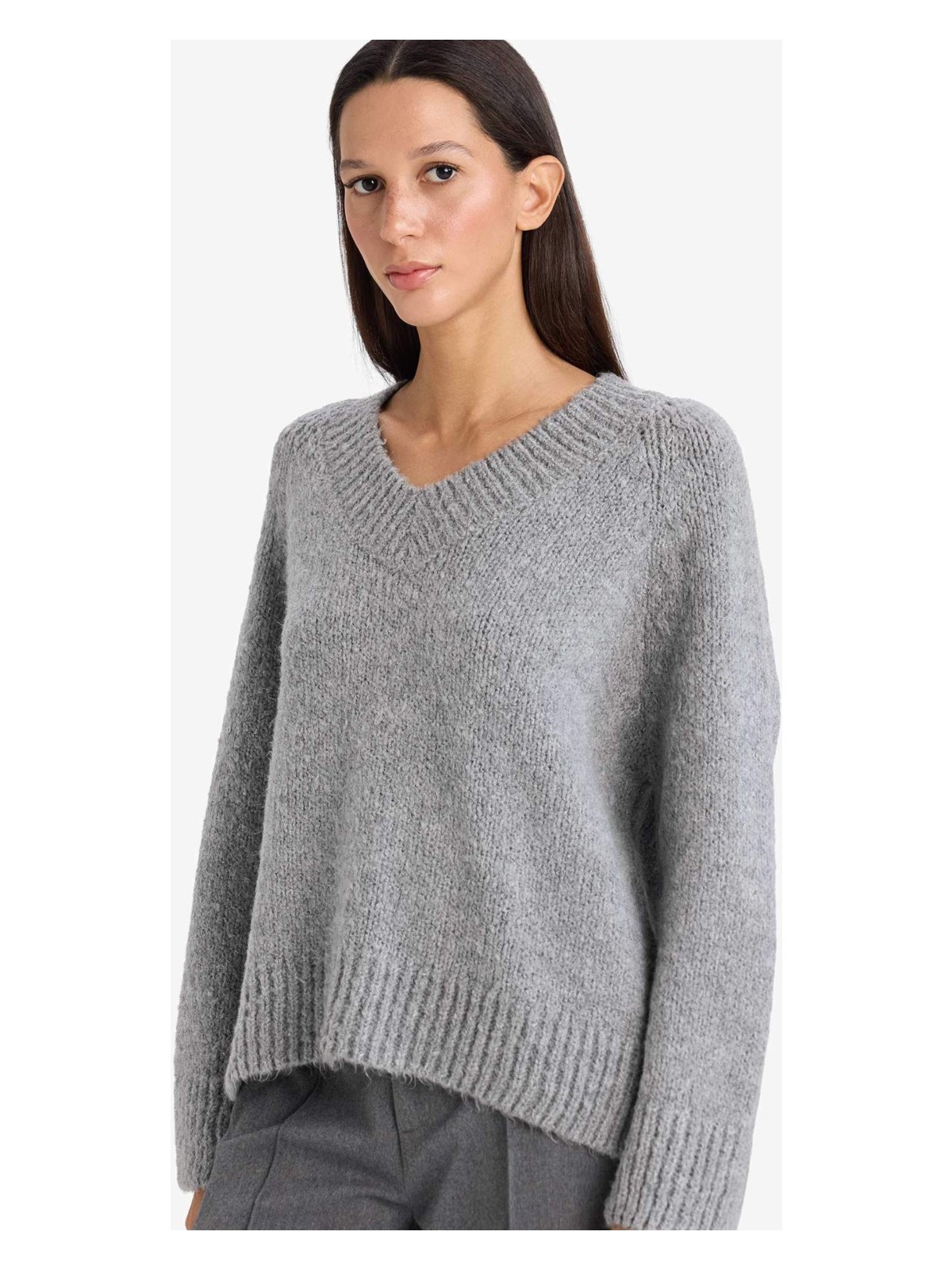 DeFacto Oversize V Yaka Triko Kazak G6290AX25WN - Görsel 4