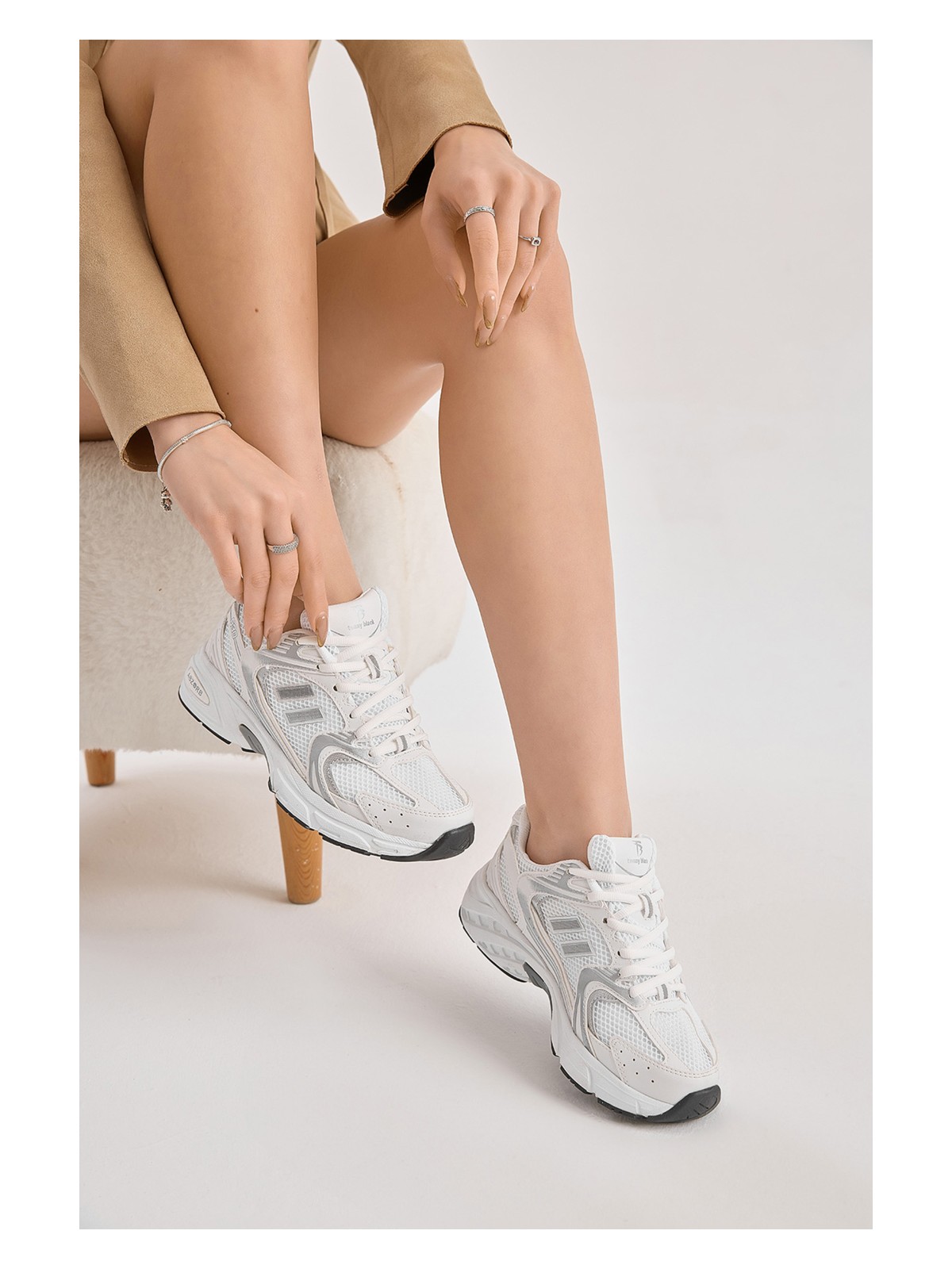 Tonny Black Kadın Beyaz Lacivert Yüksek Faylon Taban Fileli Desenli Spor Ayakkabı - Görsel 5