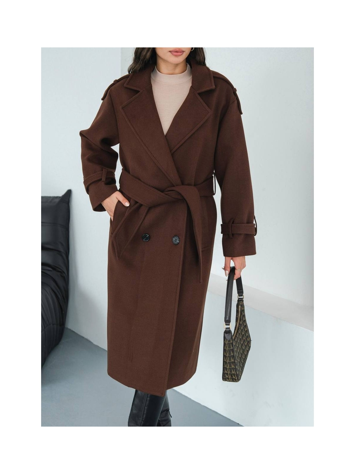 Arzu Has Butik Yeni Sezon Kruvaze Yaka Kuşaklı Astarlı Ithal Kaşe Kaban - Görsel 4