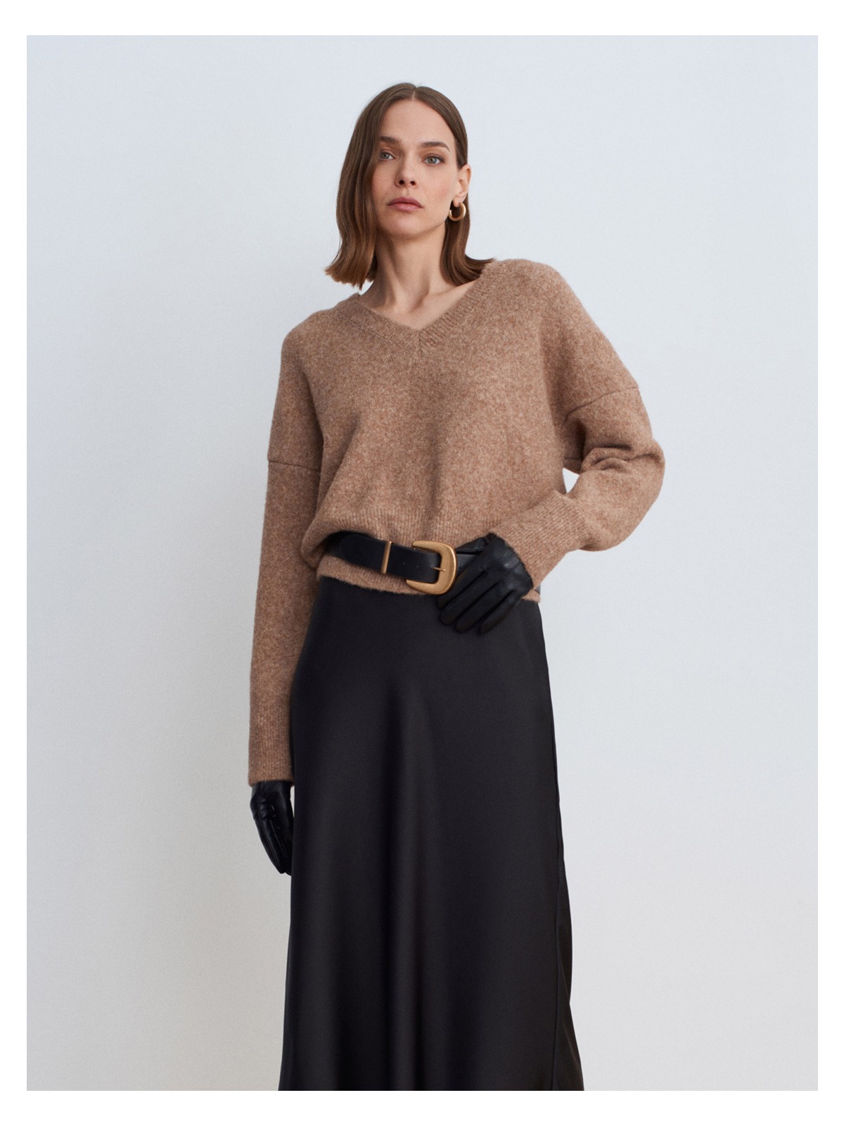 Dilvin 10645 V Yaka Yün Karışımlı Kazak-K.bej Mel.