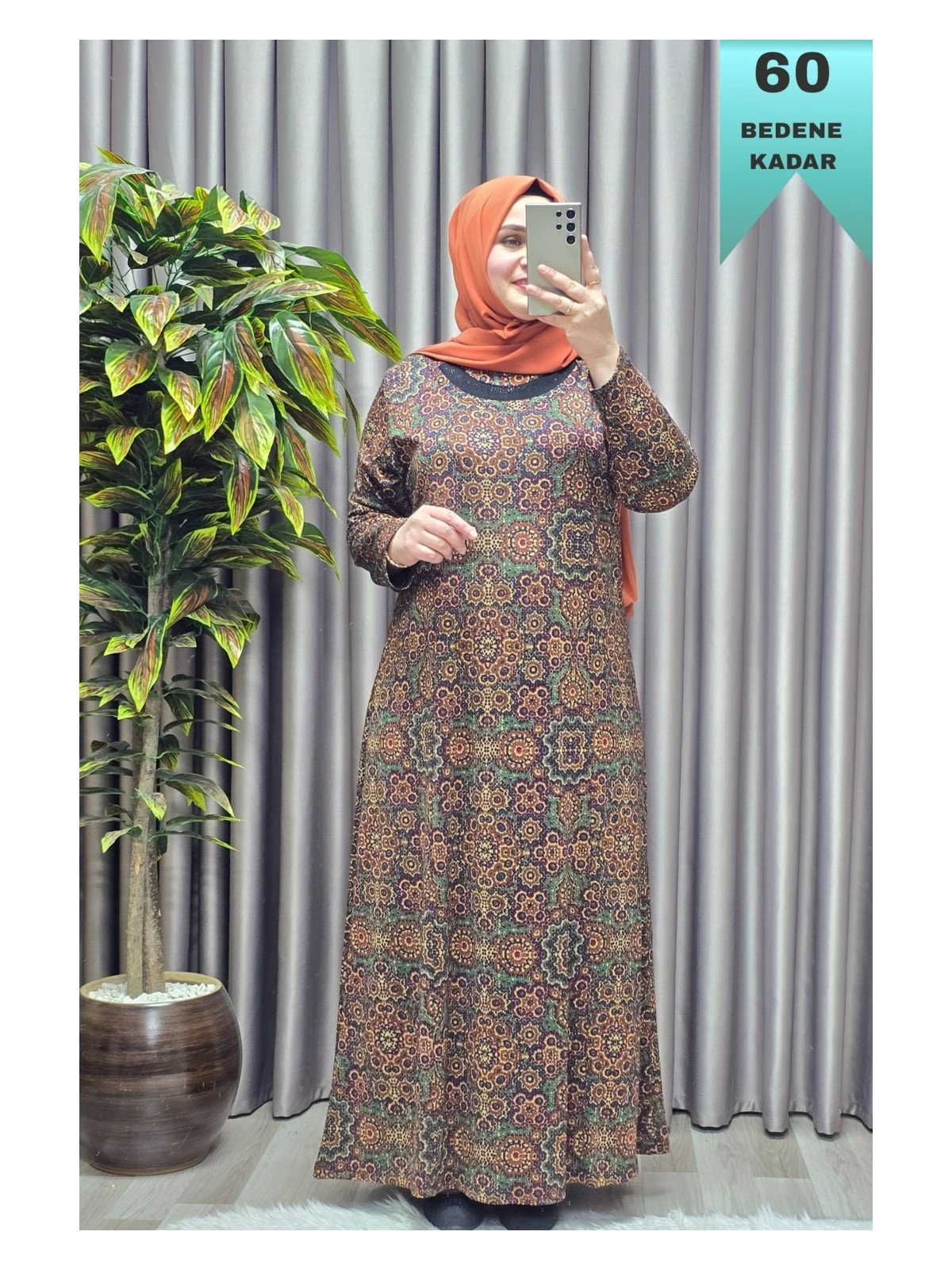 Elmas Tesettür Kadın Giyim Büyük Beden Etnik Desenli Yakası Taşlı Elbise - Görsel 4