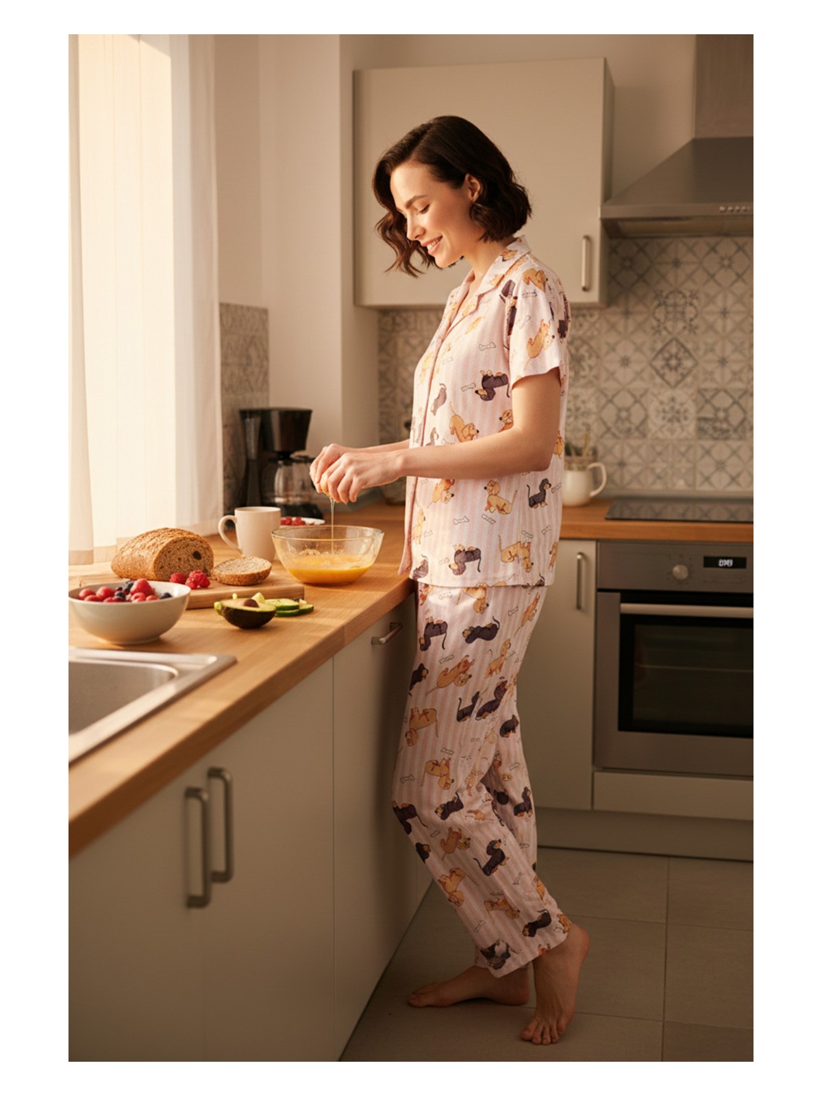 Lela Desenli Kısa Kollu Beli Lastikli Gömlek Yaka Dokuma Regular Fit Pijama Takımı Bayan Pijama Takımı 6571010 - Görsel 5