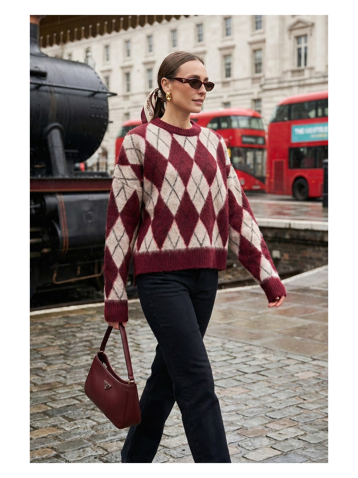 Lela Oversize Fit Bisiklet Yaka Baklava Desenli Yumuşak Dokulu Kazak Bayan Kazak 4616223 - Görsel 3