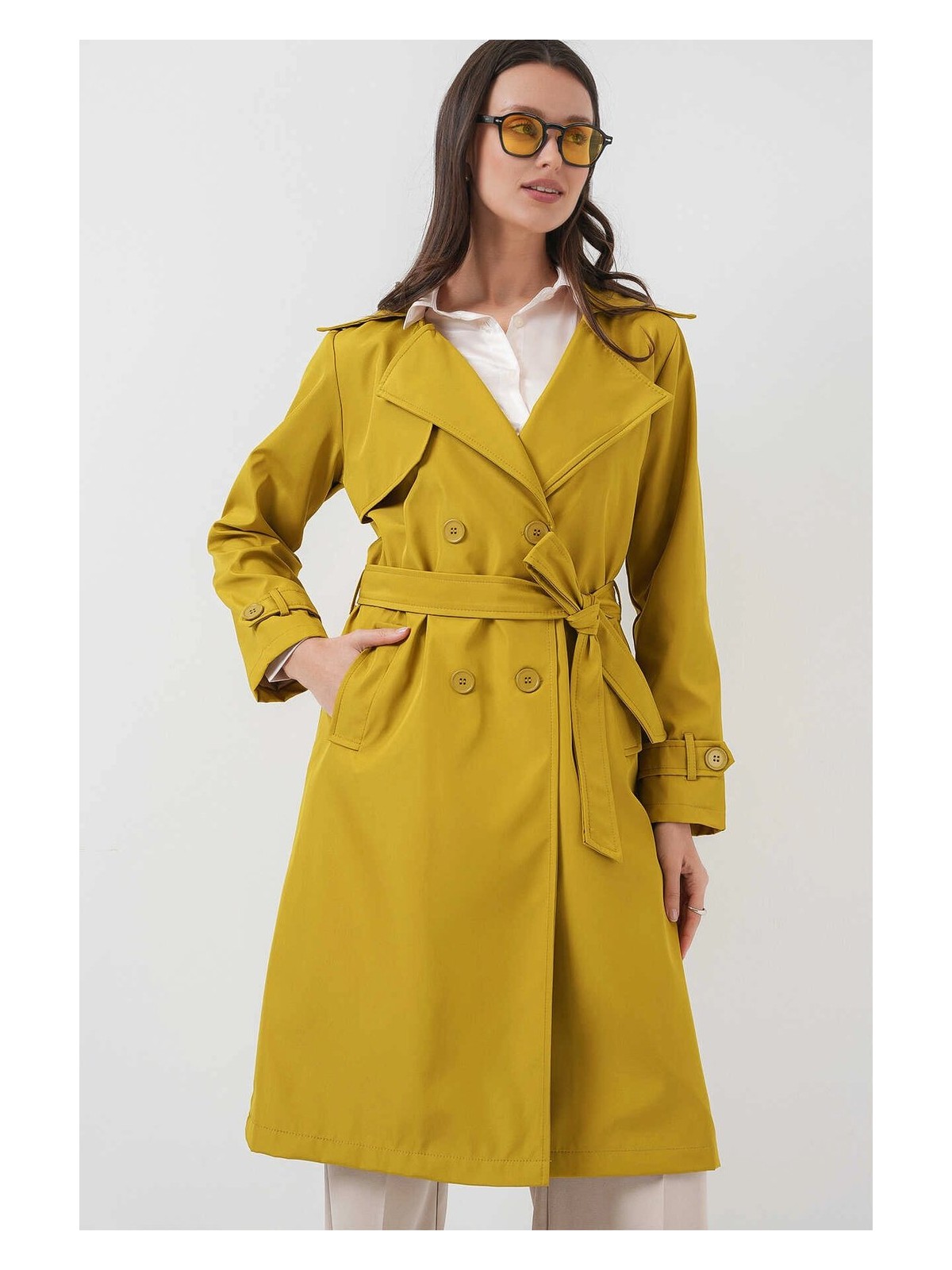 Hazelin Kadın Kahverengi Kruvaze Yaka Kuşaklı Astarlı Trençkot HZL25W-BD159181 - Görsel 5