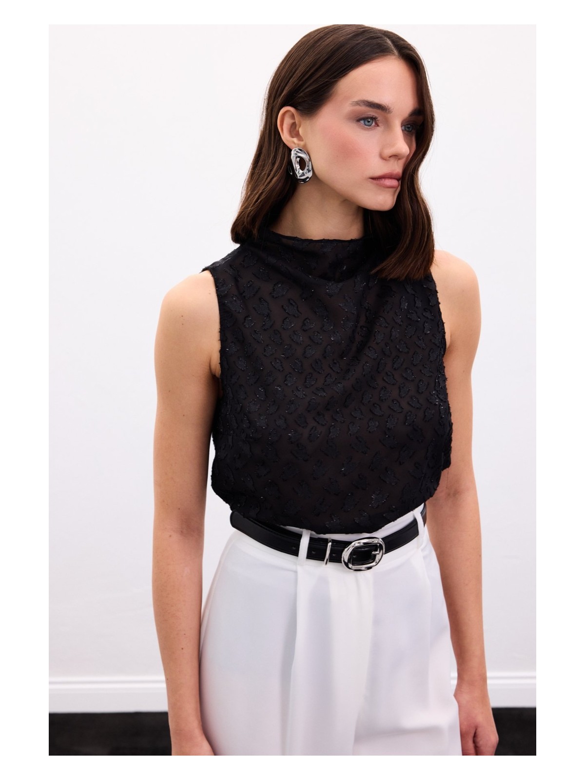 Sateen Kolsuz Dokulu Bluz - Siyah