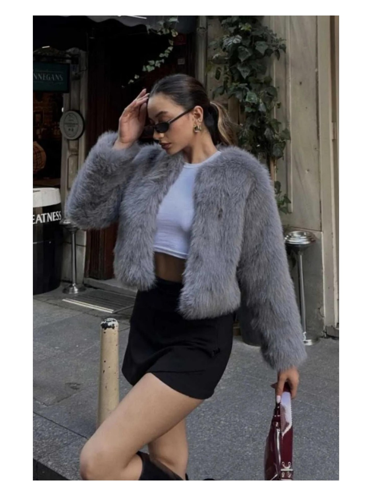 Moda Durağı Yakasız Ithal Kaliteli Kürk Gri