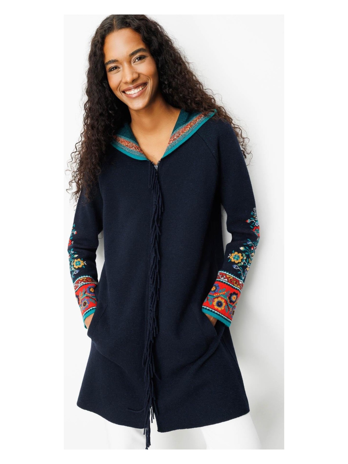 Desen Triko Kadın Kapüşonlu Kilim Jakarlı Püsküllü Yün Kaban K.lacivert