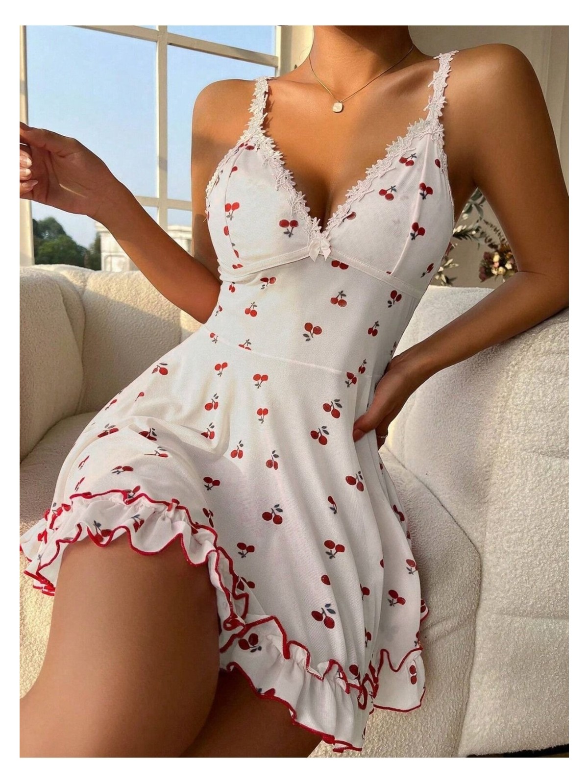 Bella Notte Romantik Pembe Kiraz Baskılı Askılı Tanga Ve Tül Gecelik - Görsel 4