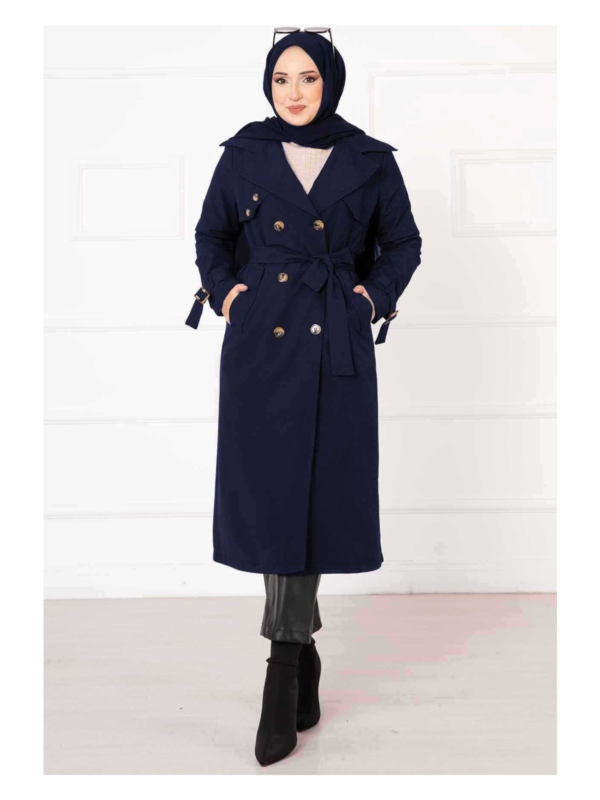 OC Rahat Kalıp Kruvaze Düğme Detaylı Kolları Ayarlanan Trençkot Lacivert