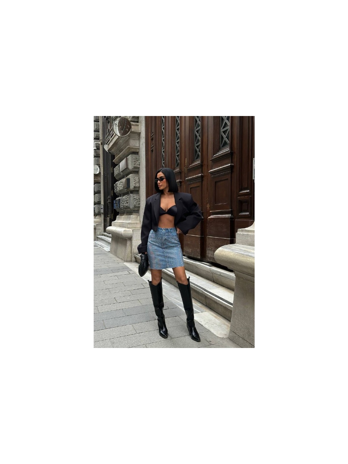 Madame Melek Taşlı Mini Kısa Kot Etek