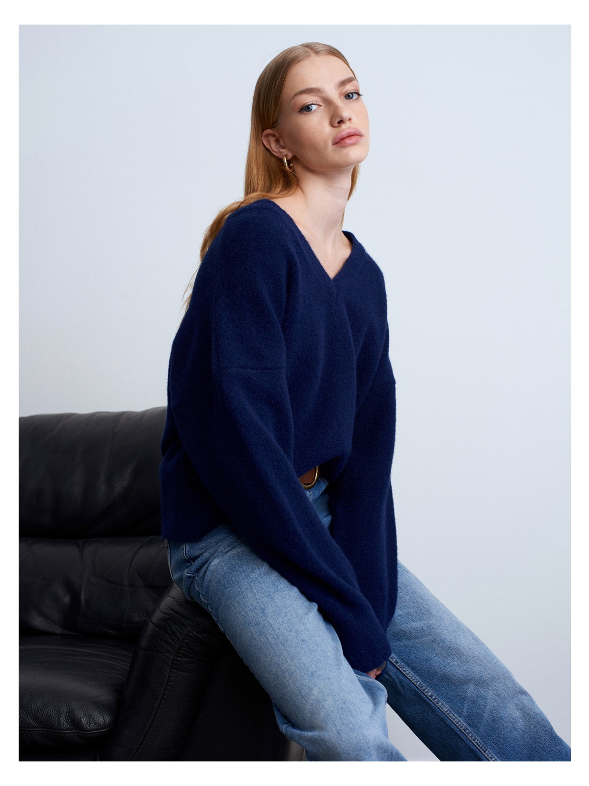 Dilvin 10645 V Yaka Yün Karışımlı Kazak-A.lacivert