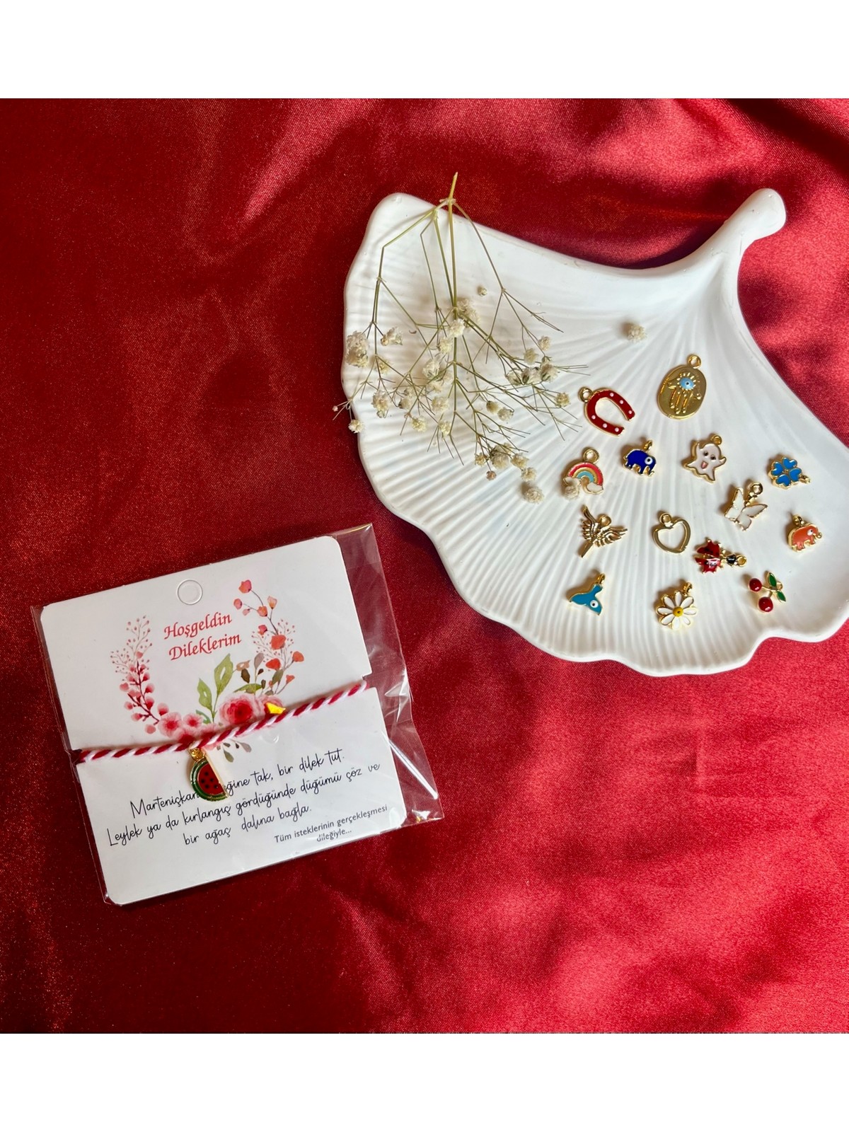 The Canelif Accessories Kartlı Marteniçka Bileklik - Ayarlanabilir, Şans Getiren Özel Tasarım (Hediye Paketli Gönderim Sağlanmaktadır.)