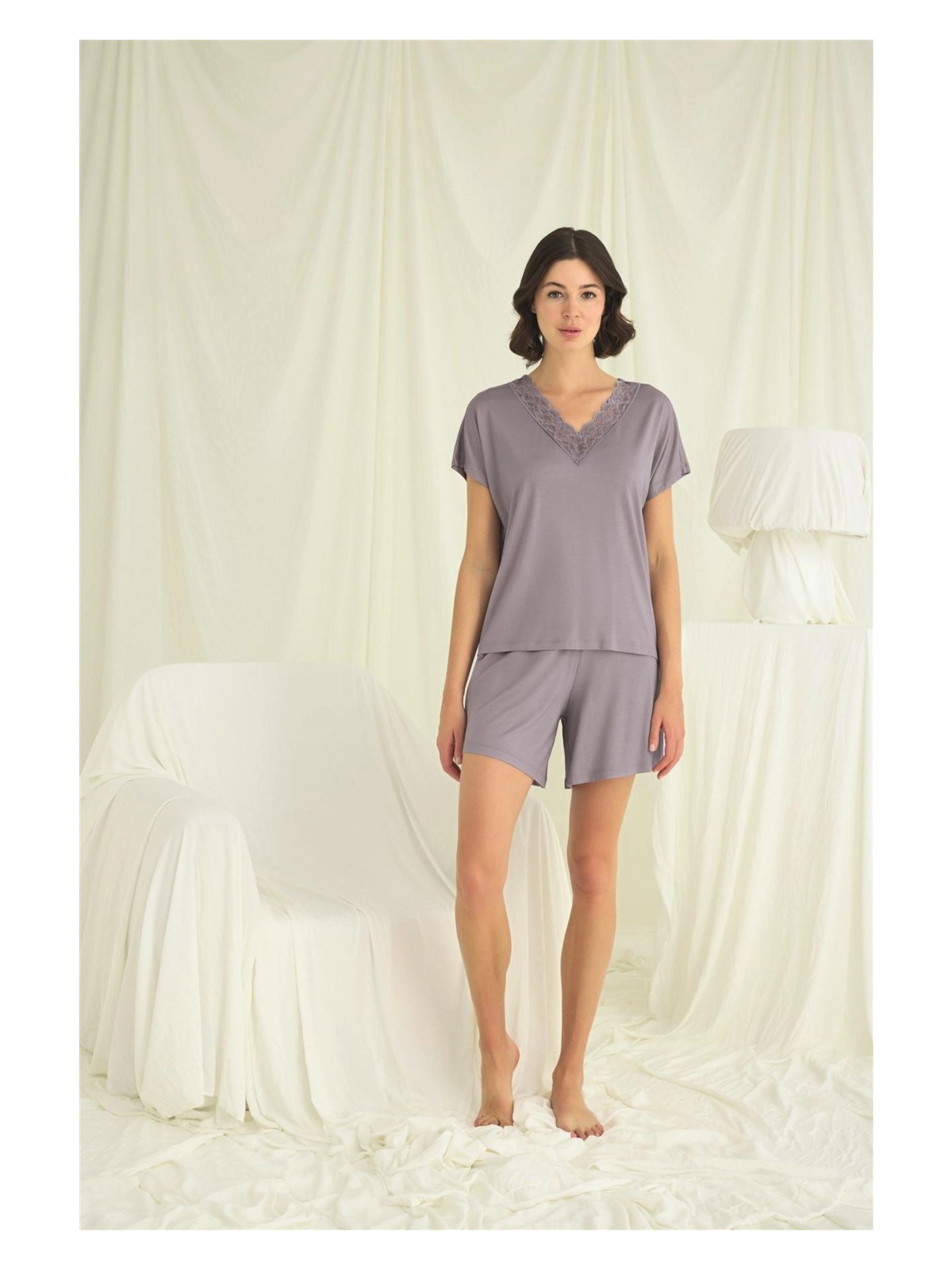 Herşeytrend Litae Kısa Kollu Dantelli V Yaka Şort Takımı