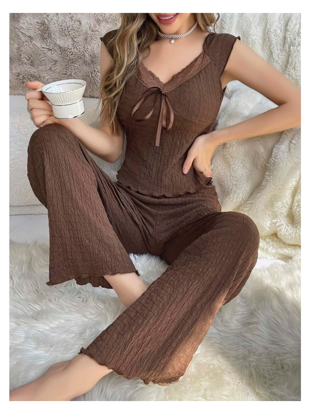 Kadın Kahverengi Kurdela Detaylı Yumuşak Pamuklu Uzun Pijama Takımı 5135