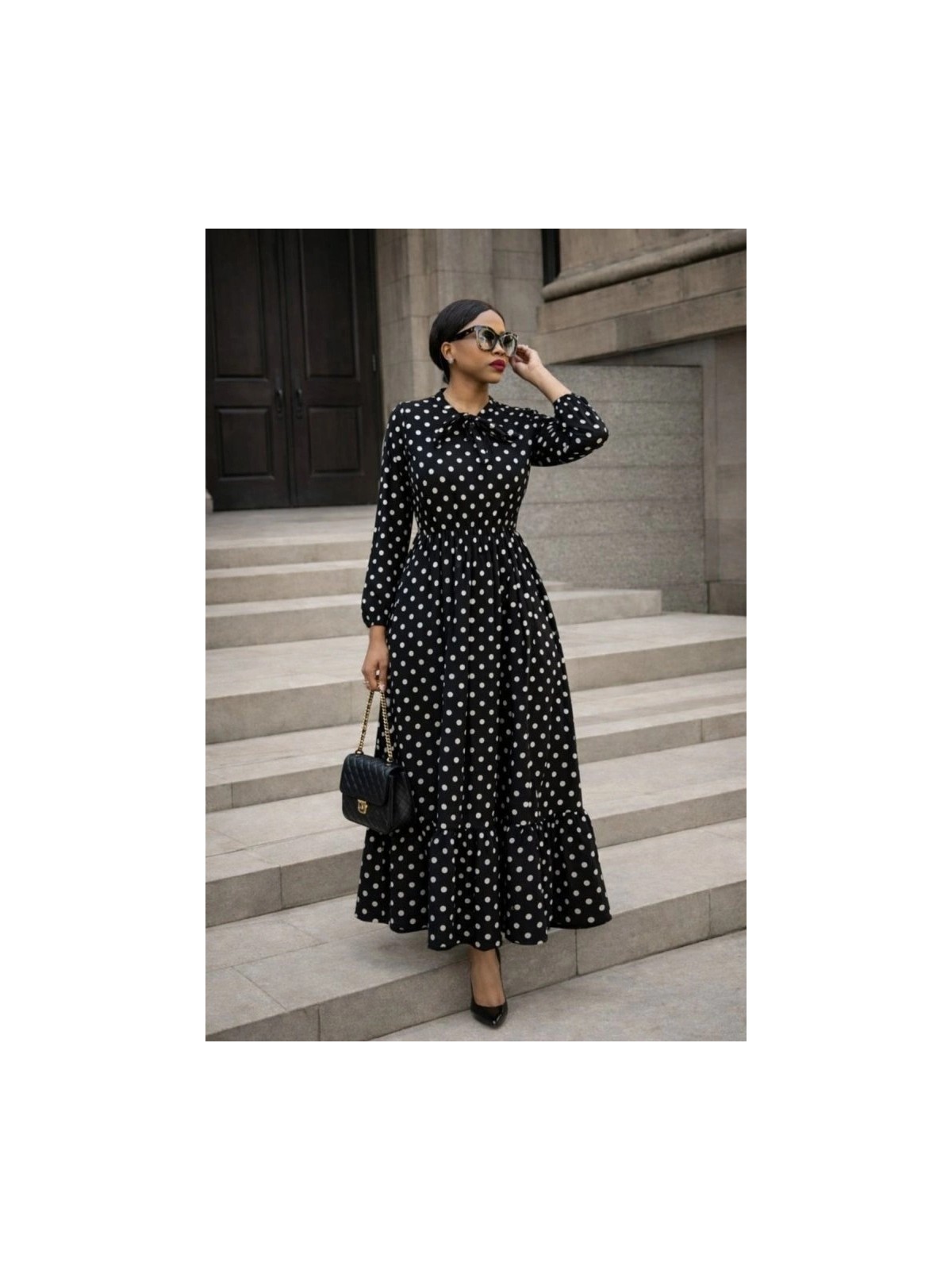 Veralya Kadın Uzun Kollu Yakası Bağcıklı Uzun Puantiyeli Krep Maxi Elbise