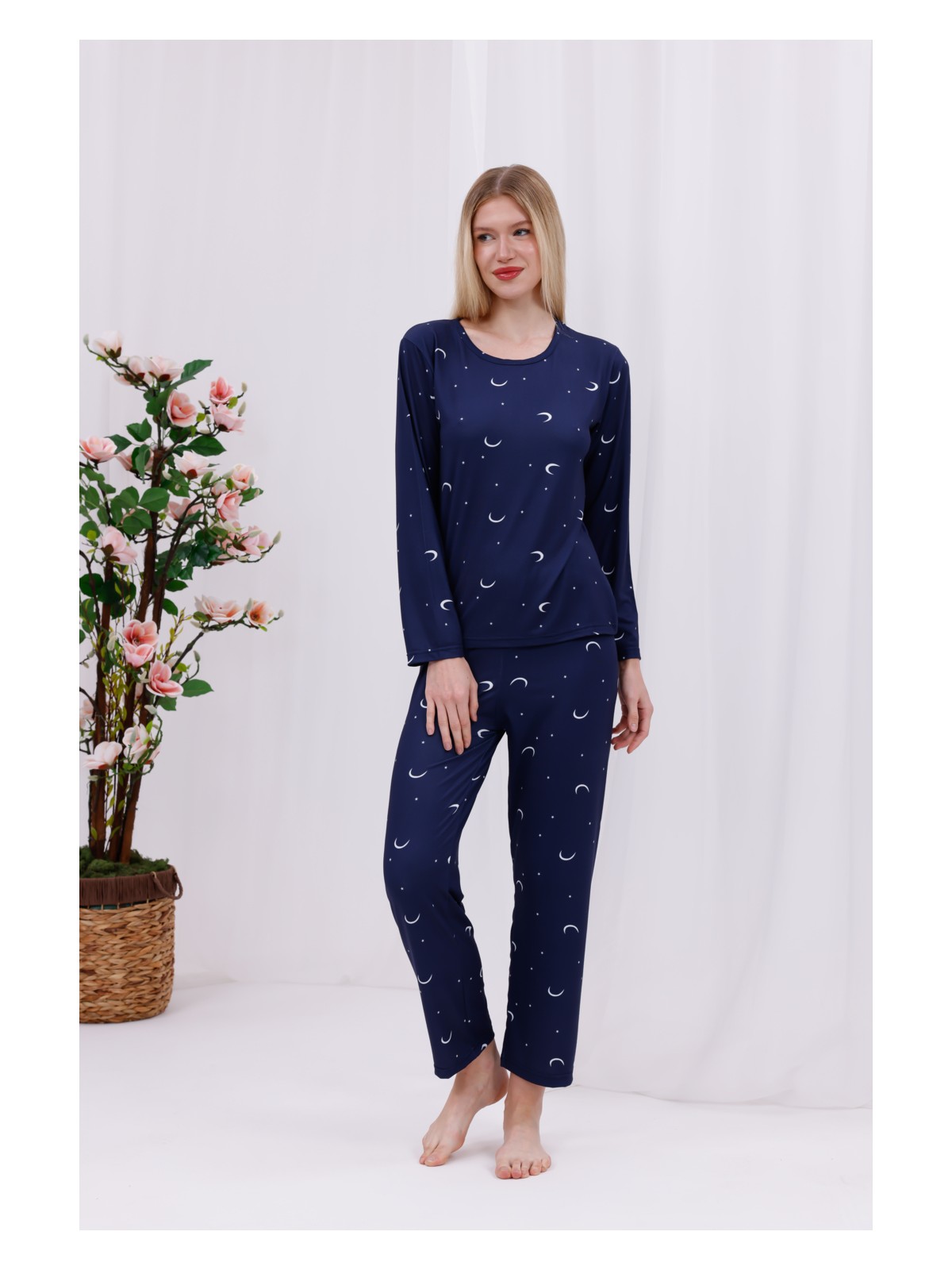 Arvin Pijama Kadın Yumuşak Dokulu Rahat Kalıp Uzun Kollu Örme Pijama Takımı - Görsel 5