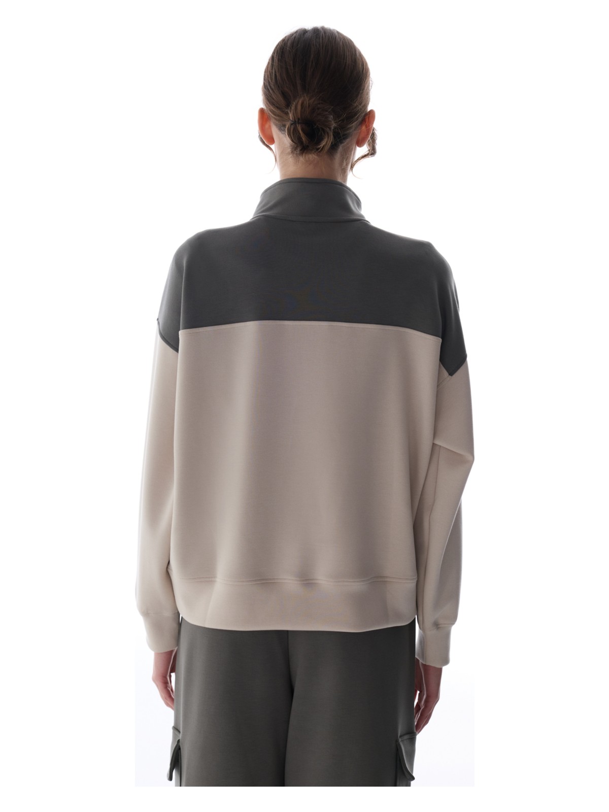 Penti Haki İpeksi Dokunuş Silky Feel Fermuar Yaka Kanguru Cepli Uzun Kollu Sweatshirt - Görsel 6