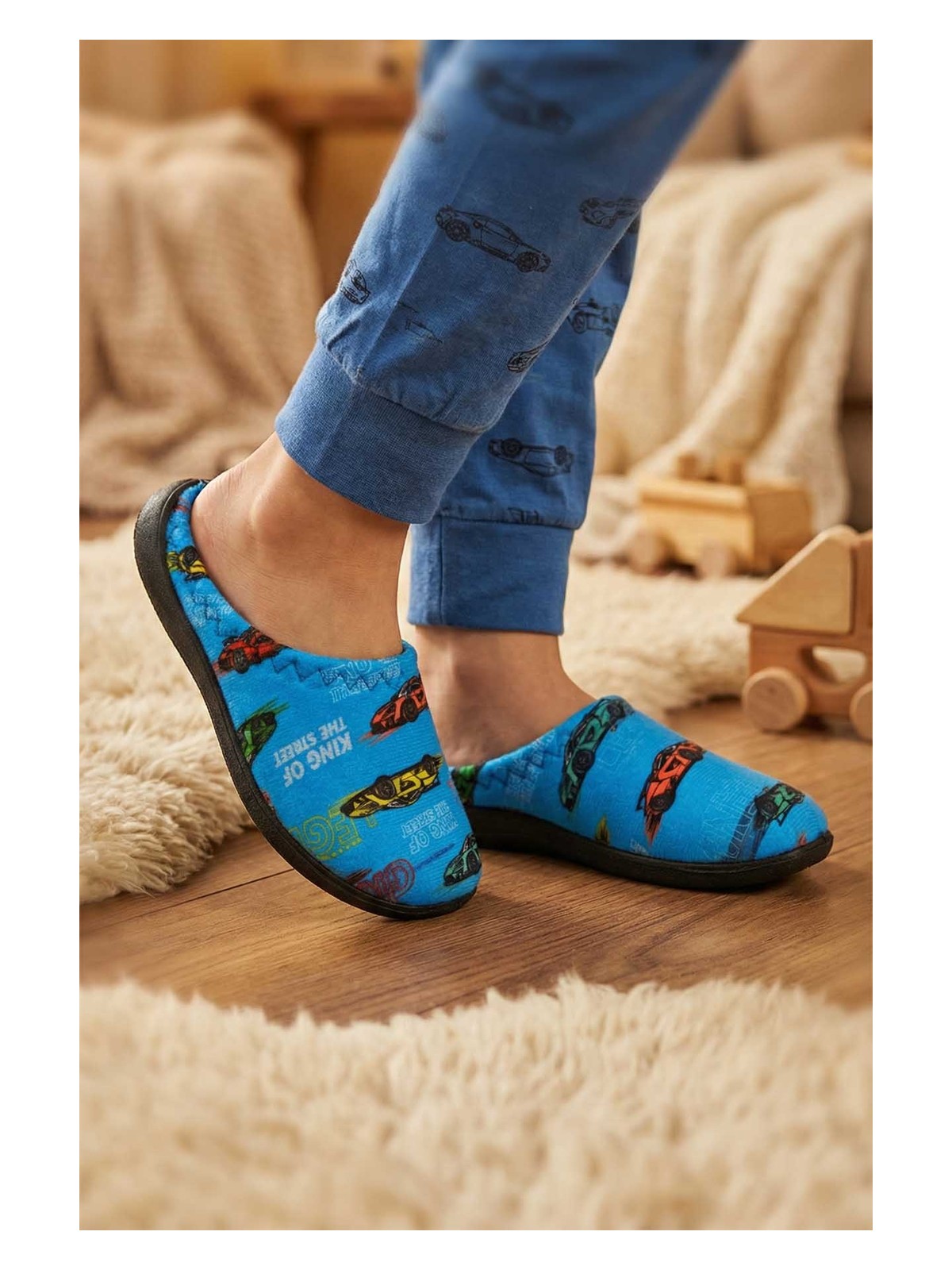 Gezer Erkek Çocuk Kışlık Legend Rahat Taban Ev Bahçe Gondol Terlik - Görsel 4