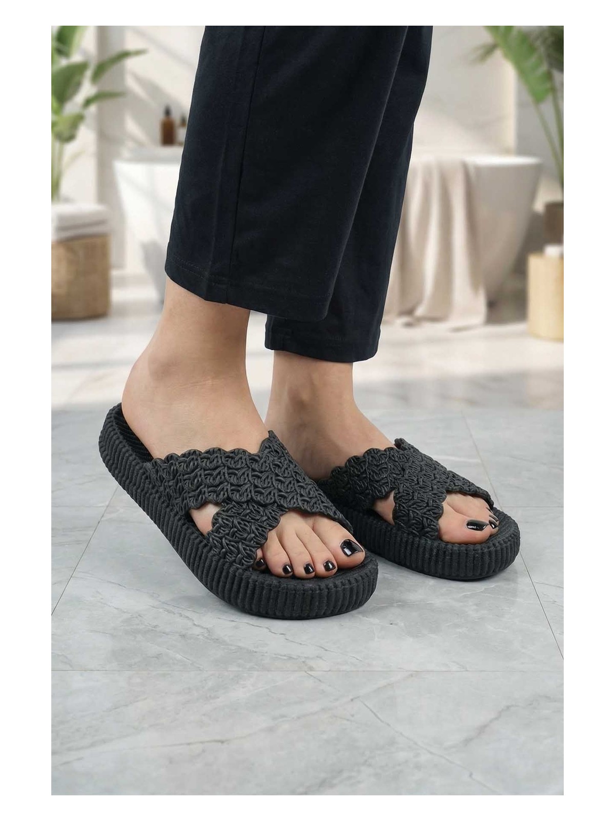 Gezer Kadın Yazlık Ev Banyo Islak Zemine Uygun Terlik - Görsel 4