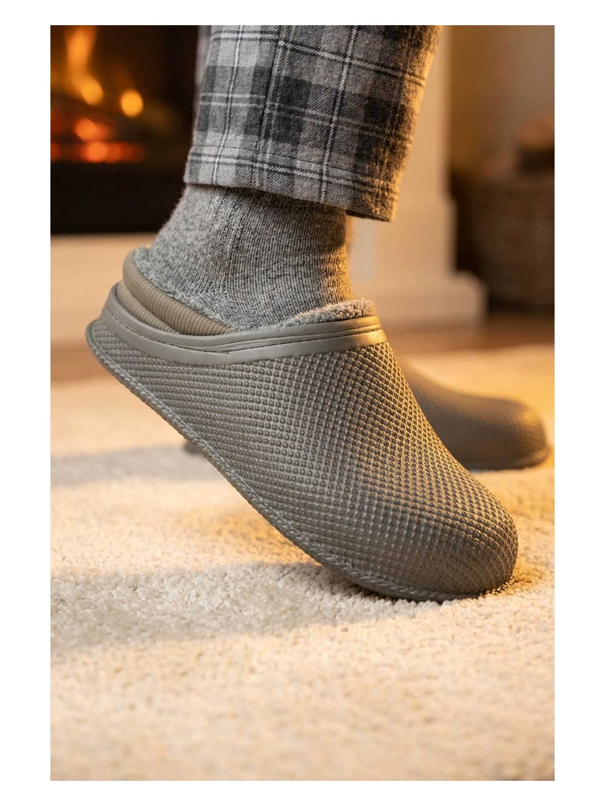 Gezer Erkek Kışlık Eva Içi Peluşlu Sessiz Taban Ev Bahçe Terlik - Görsel 3