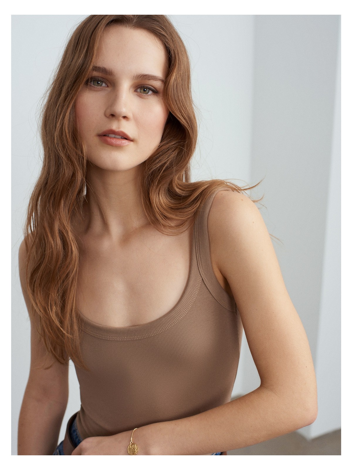 Dilvin 21053 Kadın Askılı Bodysuit Beyaz Kolsuz U Yaka %95 Pamuk Günlük Kullanım İçin - Görsel 9