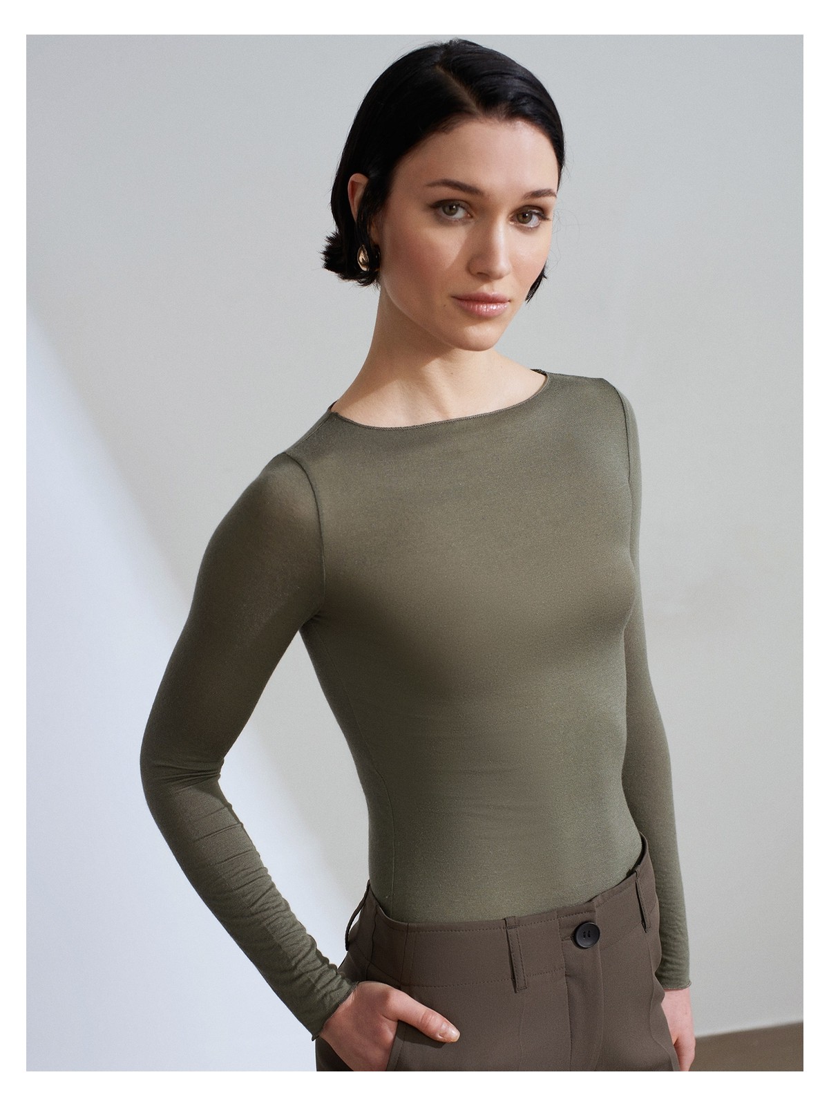 Dilvin 32122 Kayık Yaka Modal Kaşmir Ultra Hafif Bluz-Haki