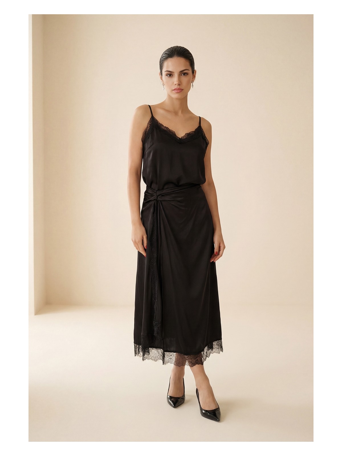 Setre Acı-Kahve Büzgü ve Dantel Detaylı Zarif Etek - Görsel 4