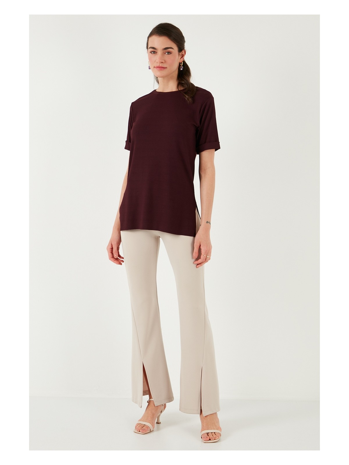 Lela Oversize Bisiklet Yaka Yırtmaç Detaylı Bluz Bayan Bluz 5869000 - Görsel 2