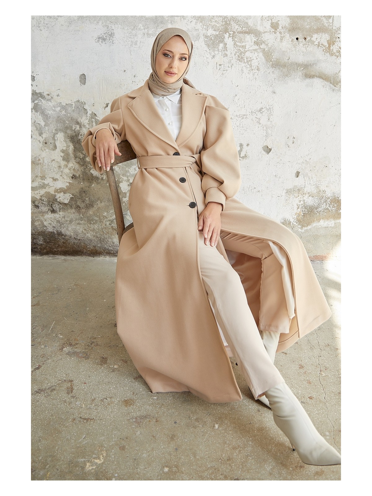 inStyle Diana Balon Kol Kuşaklı Kaşe Kaban Bej Kadınlar İçin Şık ve Rahat Tasarım