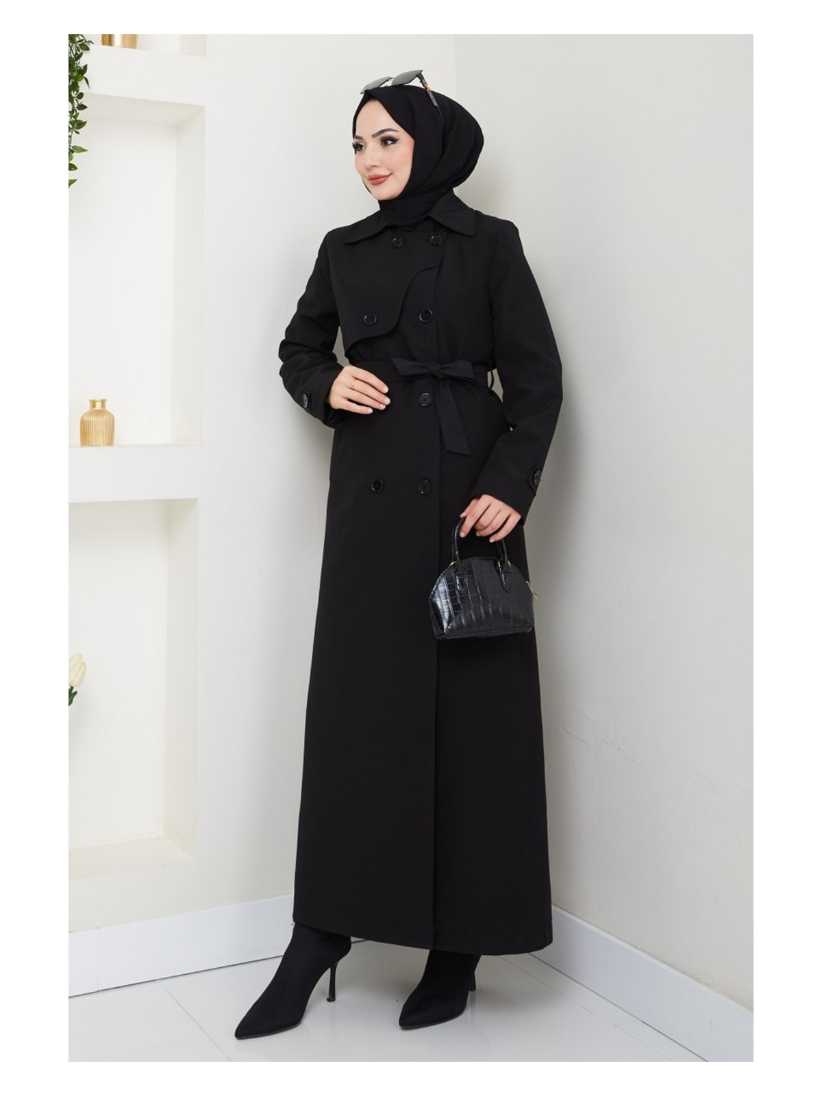 inStyle Kapak Detaylı Uzun Astarlı Siyah Trençkot Keten Kumaşlı Şık ve Fonksiyonel Kadın Giyim