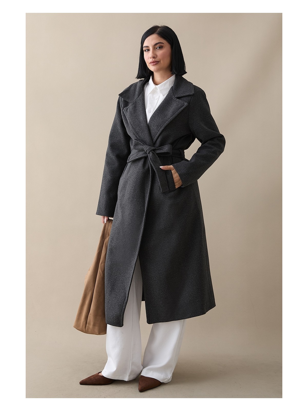 inStyle Henry Kruvaze Yaka Kaşe Kaban Antrasit Kadınlar İçin Şık ve Rahat Tasarım