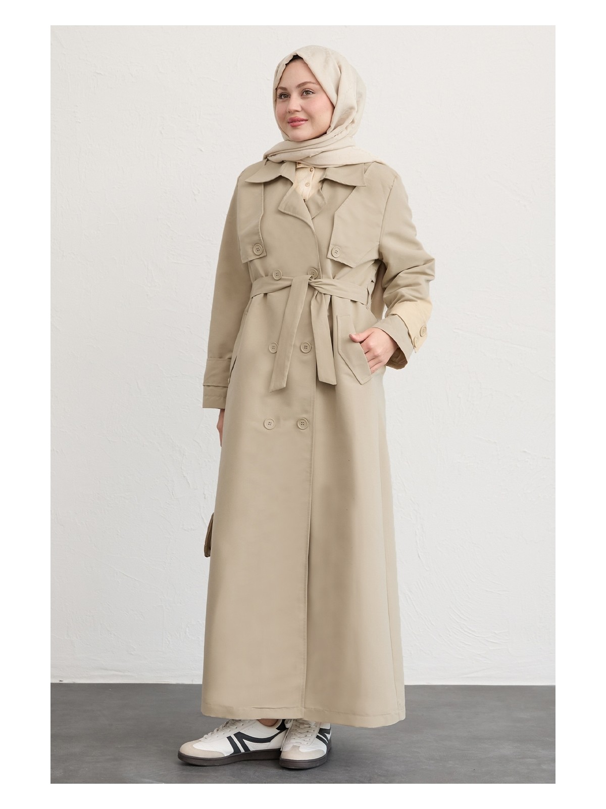 inStyle Çift Kapaklı Kuşaklı Bej Trençkot - Görsel 4