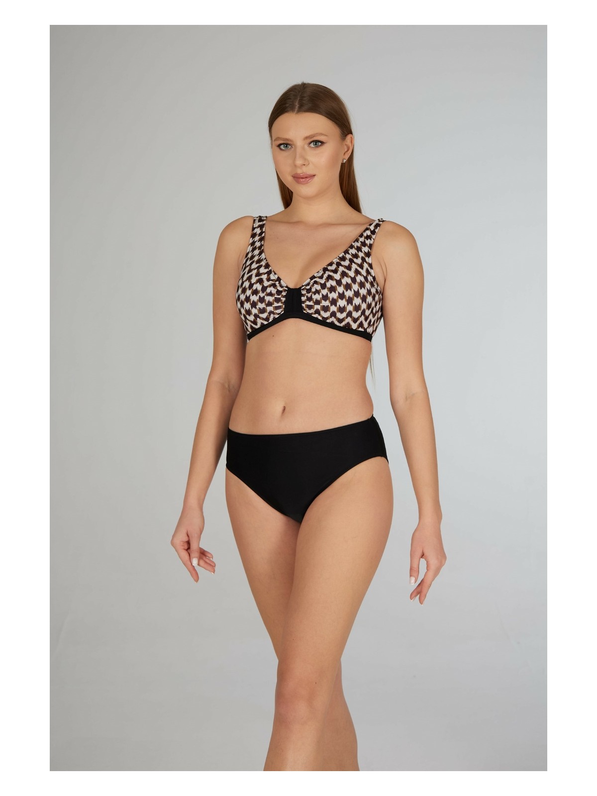 Estiva Kadın Dalga Desenli Siyah Toparlayıcı Emprime Battal Beden Bikini Takımı