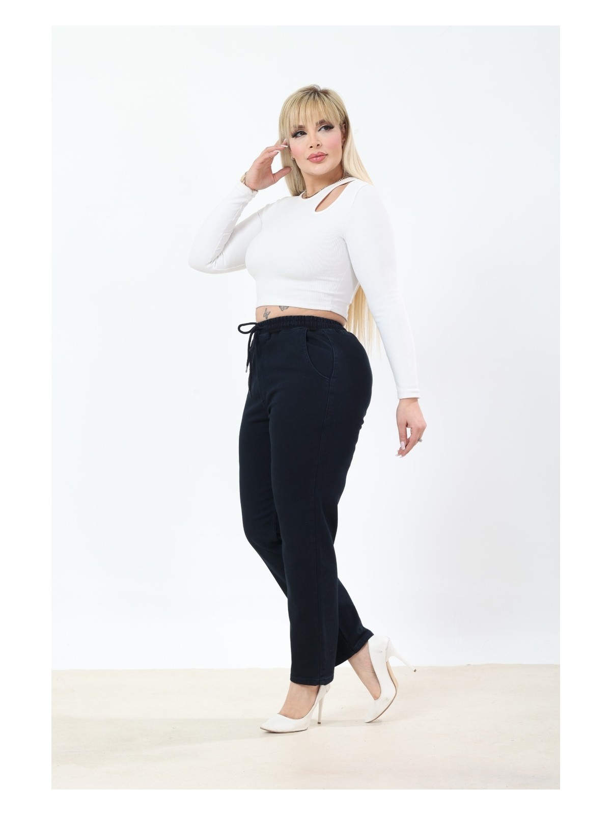 Era Lisa Beli Lastikli Rahat Kalıp Büyük Beden Kadın Kot Pantolon