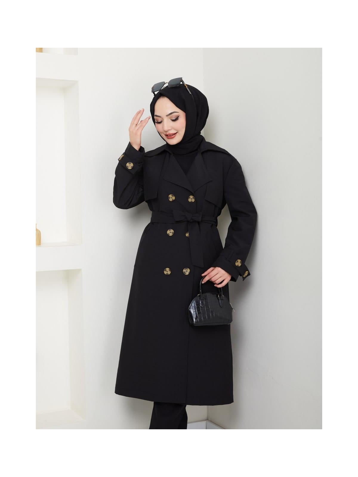 KMK Kombin Kadın Arkası Baskılı Yırtmaçlı Düğmeli Trençkot - Görsel 4