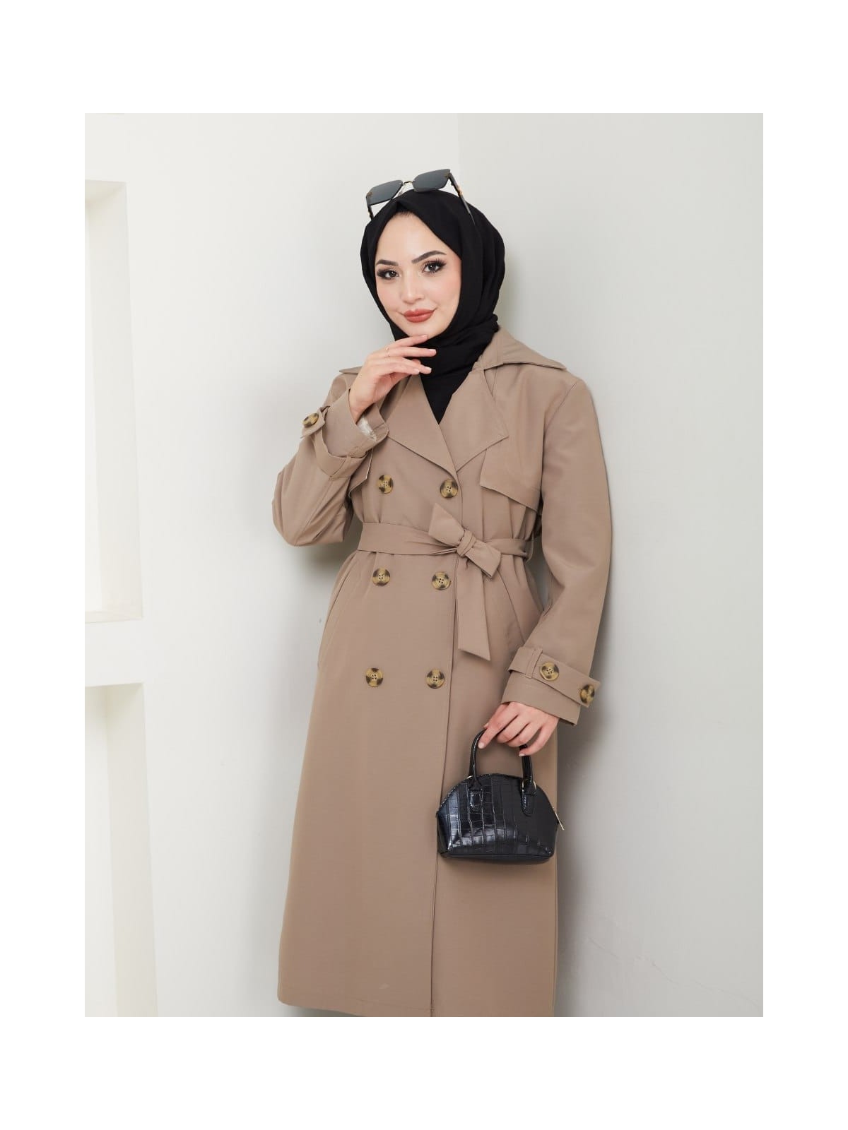 KMK Kombin Kadın Arkası Baskılı Yırtmaçlı Düğmeli Trençkot - Görsel 3