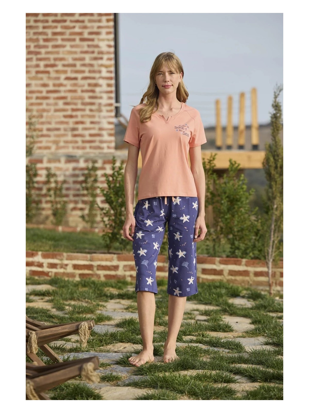 İlk El Grup Ieg™ Deniz Yıldızı Desenli ve Baskılı Önü Düğmeli "listen The Song Of The Sea" Kapri Tak