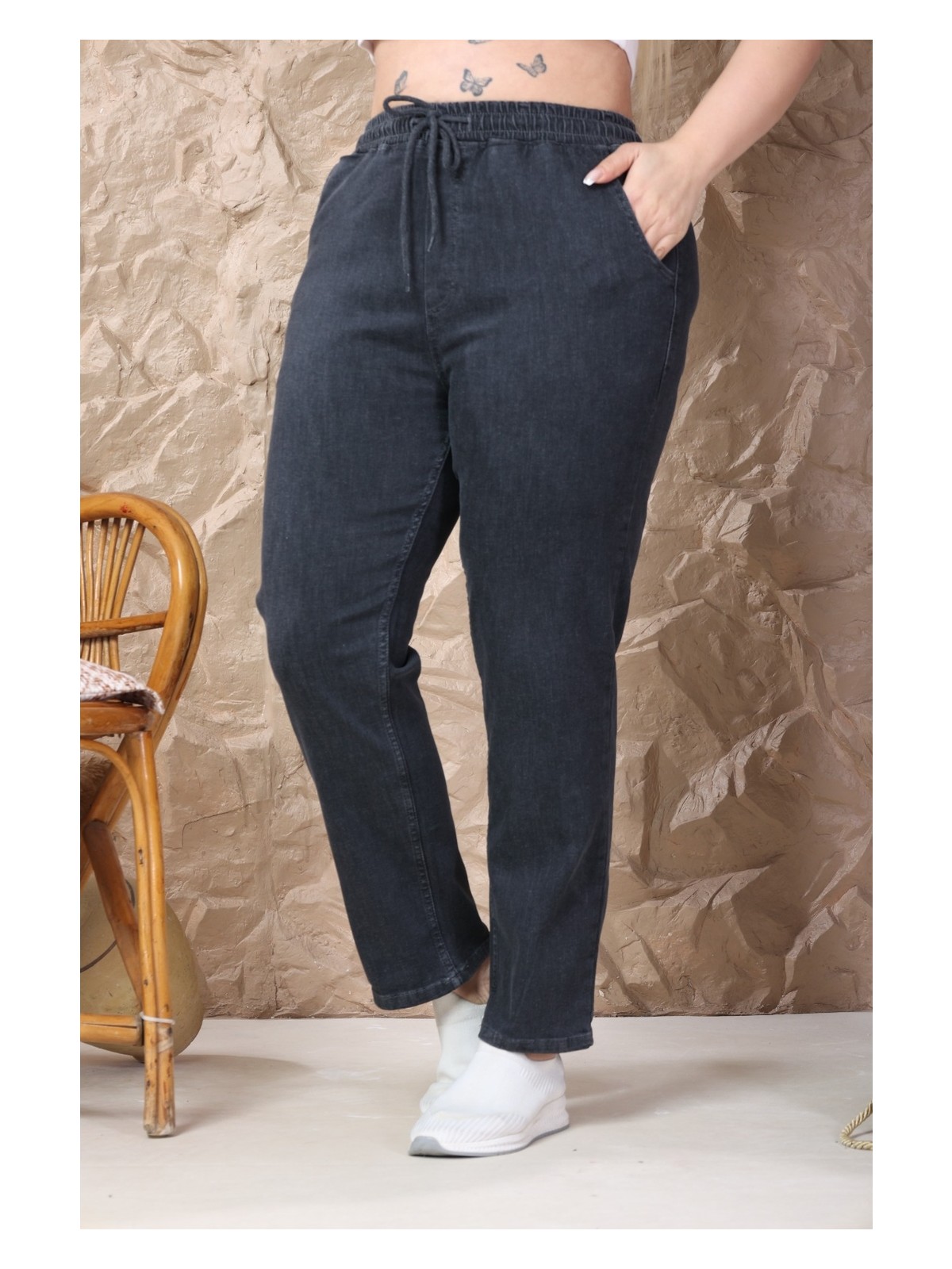 Era Lisa Beli Lastikli Rahat Kalıp Büyük Beden Kadın Kot Pantolon